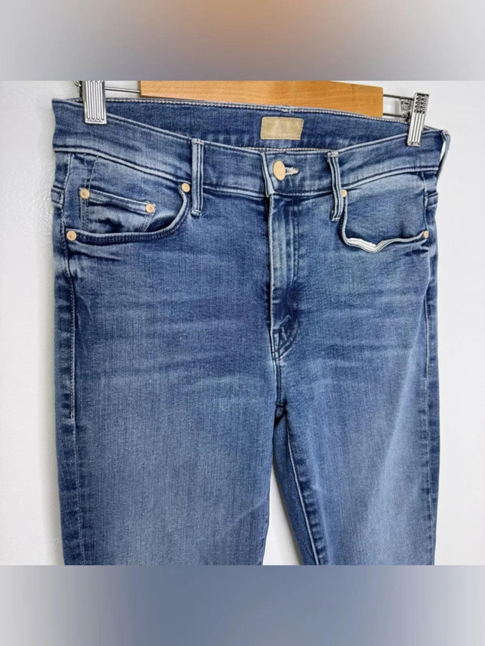 MOTHER The Weekender Fray Flare Denims Jeans - Picture 3 of 9
